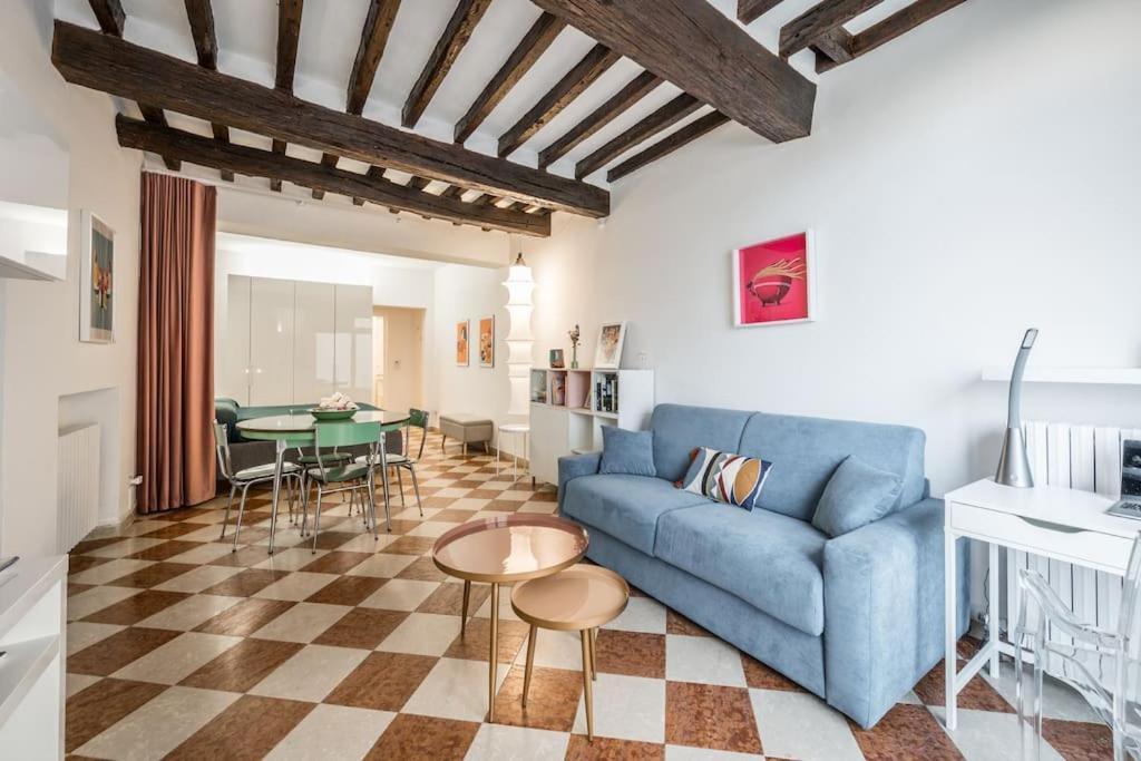 Casa Camilla - Arty Suite Nel Centro Storico Parma Exterior photo
